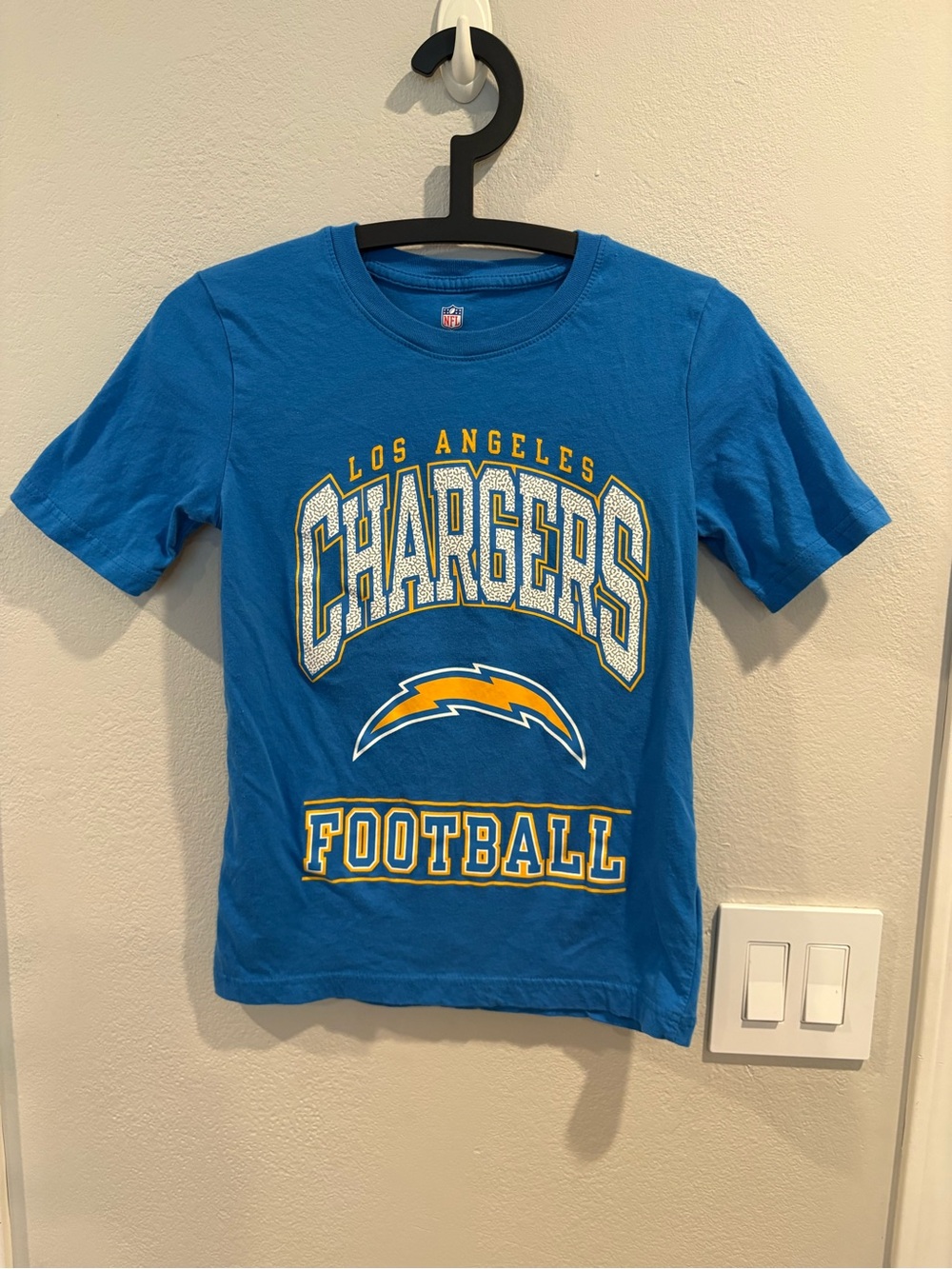 NFL Shop Los Angeles Chargers Football T-Shirt Youth Size Medium 10/12 NWOT